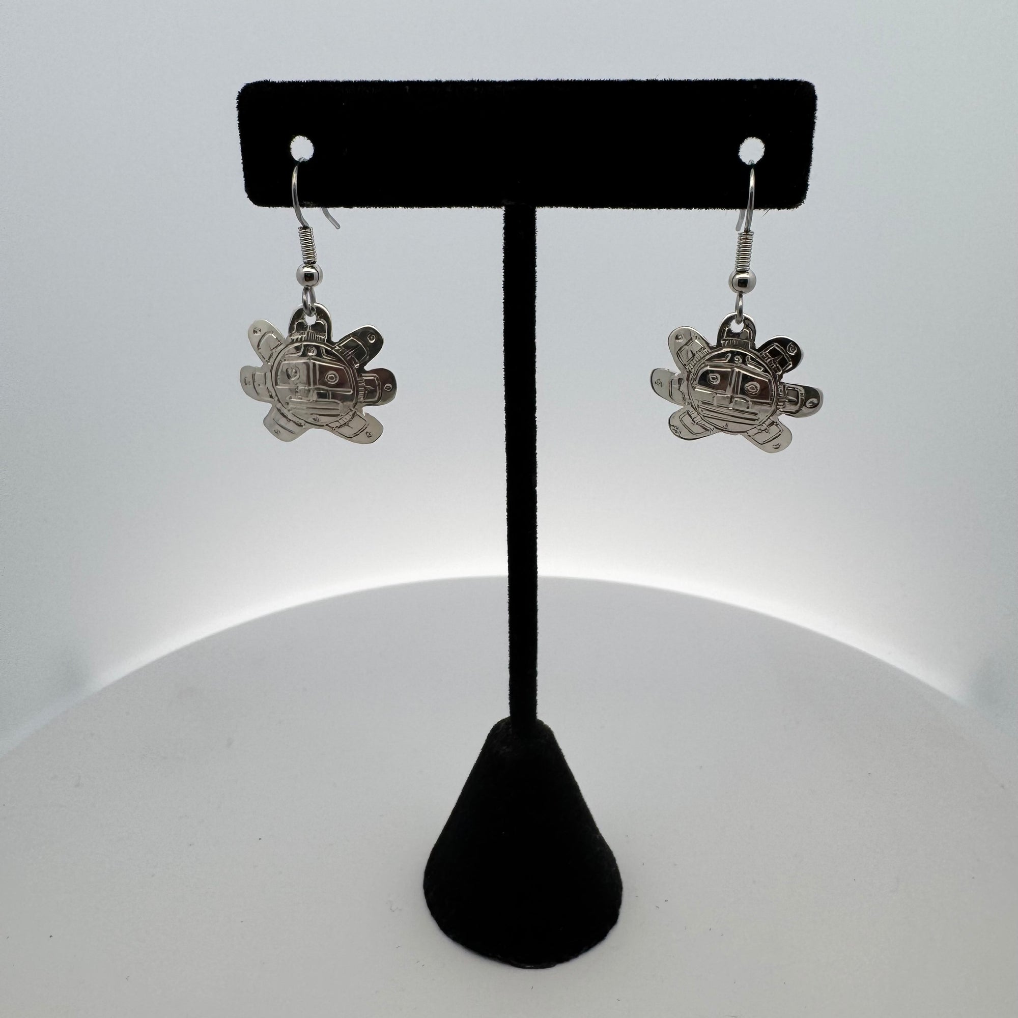 Gilbert Pat 1/2" - 3/4" Silver Earrings Small -  - Silver Earrings - House of Himwitsa Art Gallery