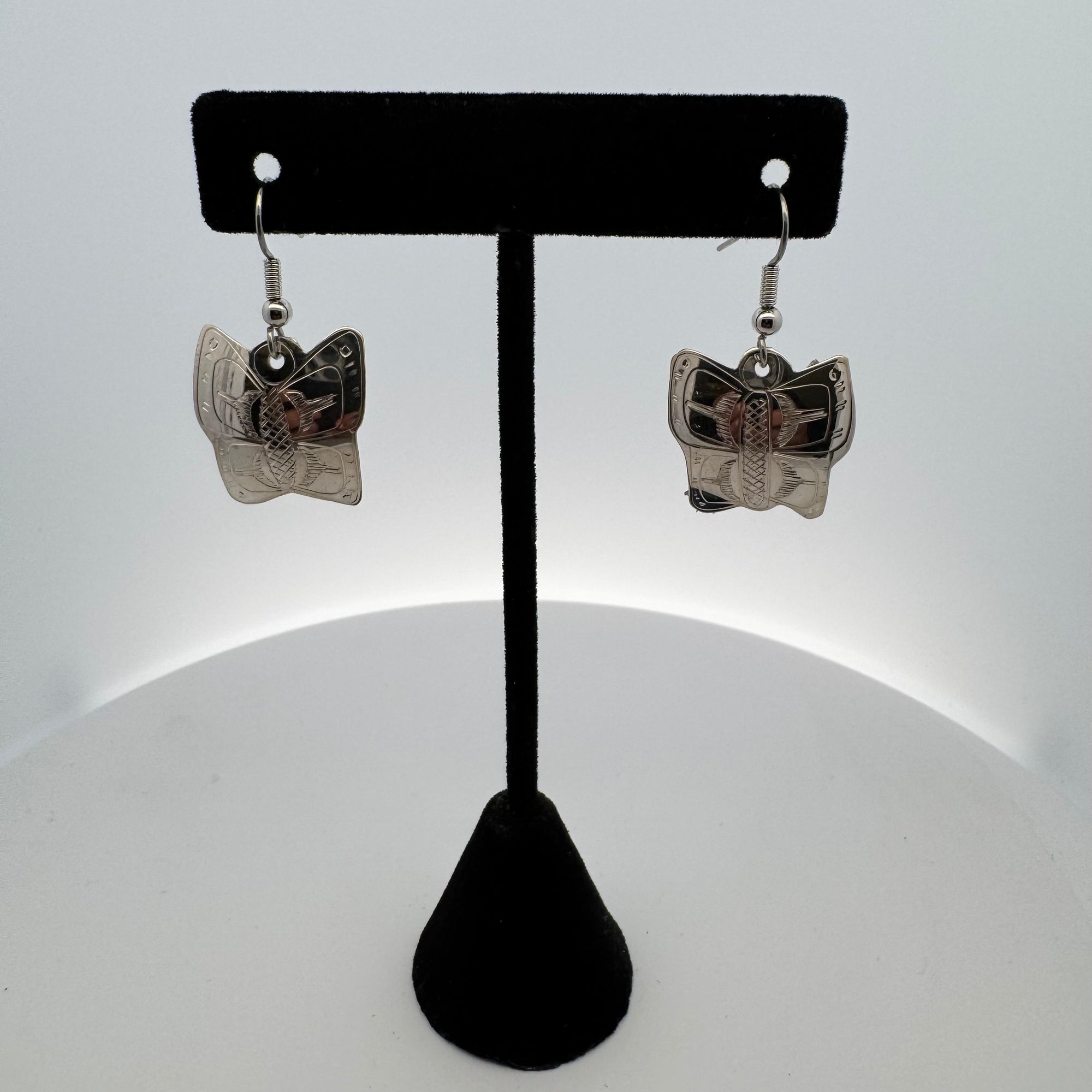 Gilbert Pat Silver Earrings Medium -  - Silver Earrings - House of Himwitsa Art Gallery