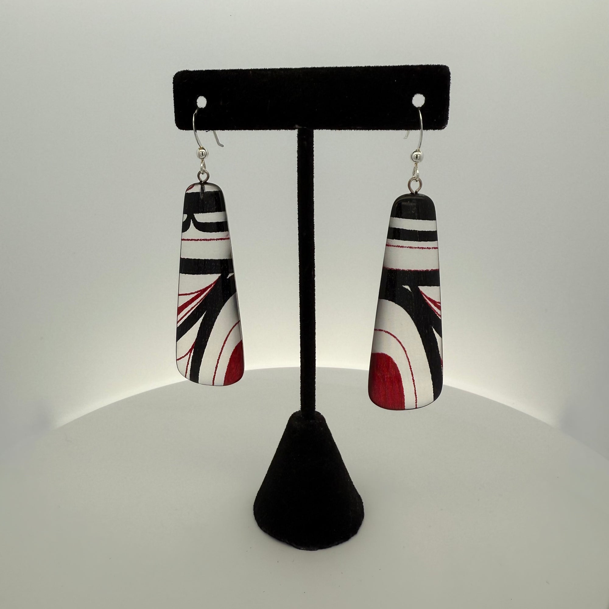 Corrine Hunt Silk Inspiration Earrings Red/Black
