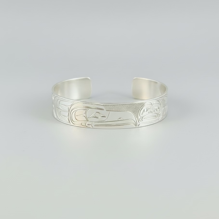 Travis Henry 1/2" Silver Bracelet Raven Moon