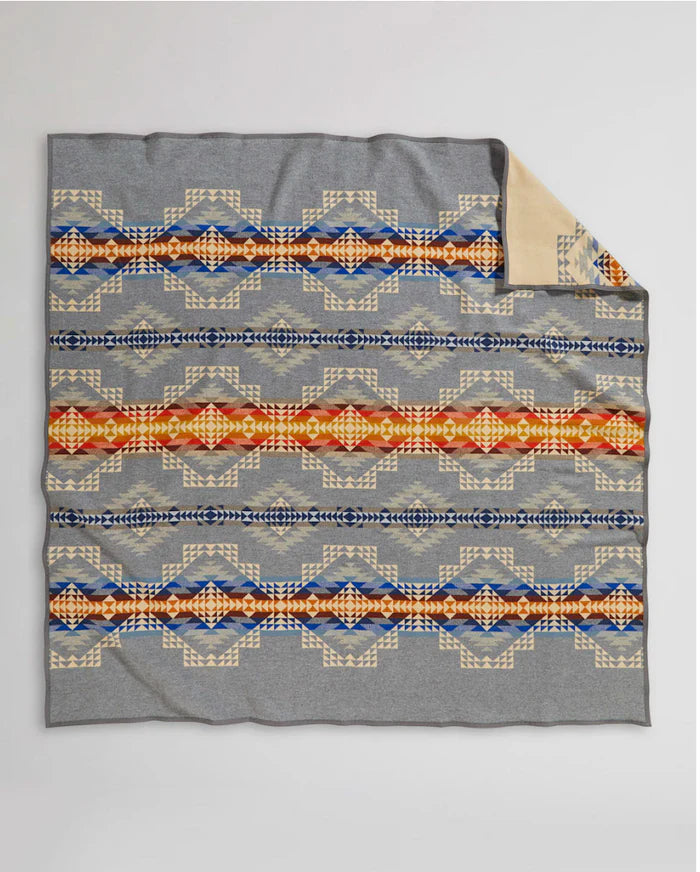 Pendleton Queen Jacquard Unnapped Queen Smith Rock - Pendleton Ray Fine Enterprises -  - House of Himwitsa Art Gallery